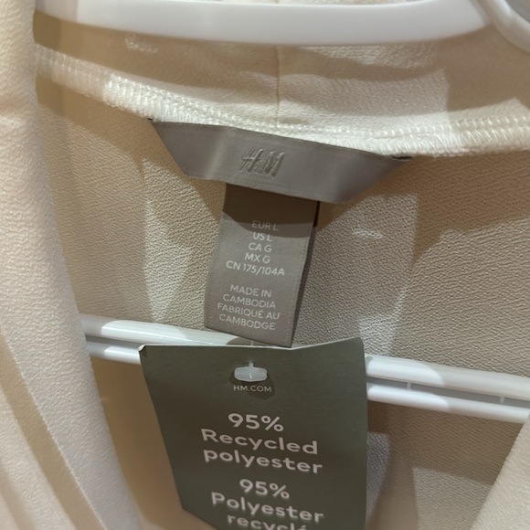 Women’s Blouse NWT - Picture 4 of 6